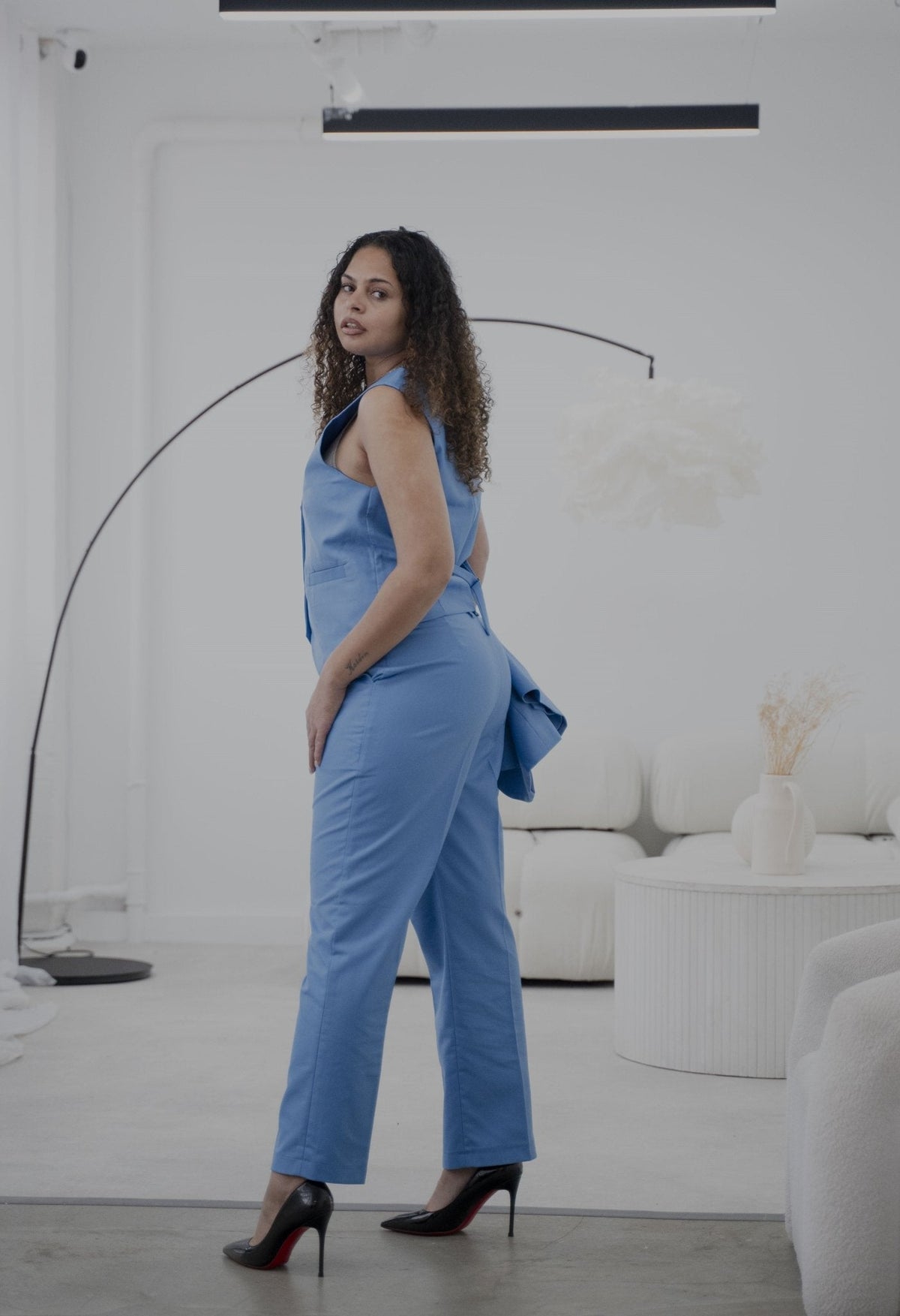 Elegant Vivid Blue 3-Piece Trouser Suit Women’s Tailored Formal Suit – side view, worn by a model