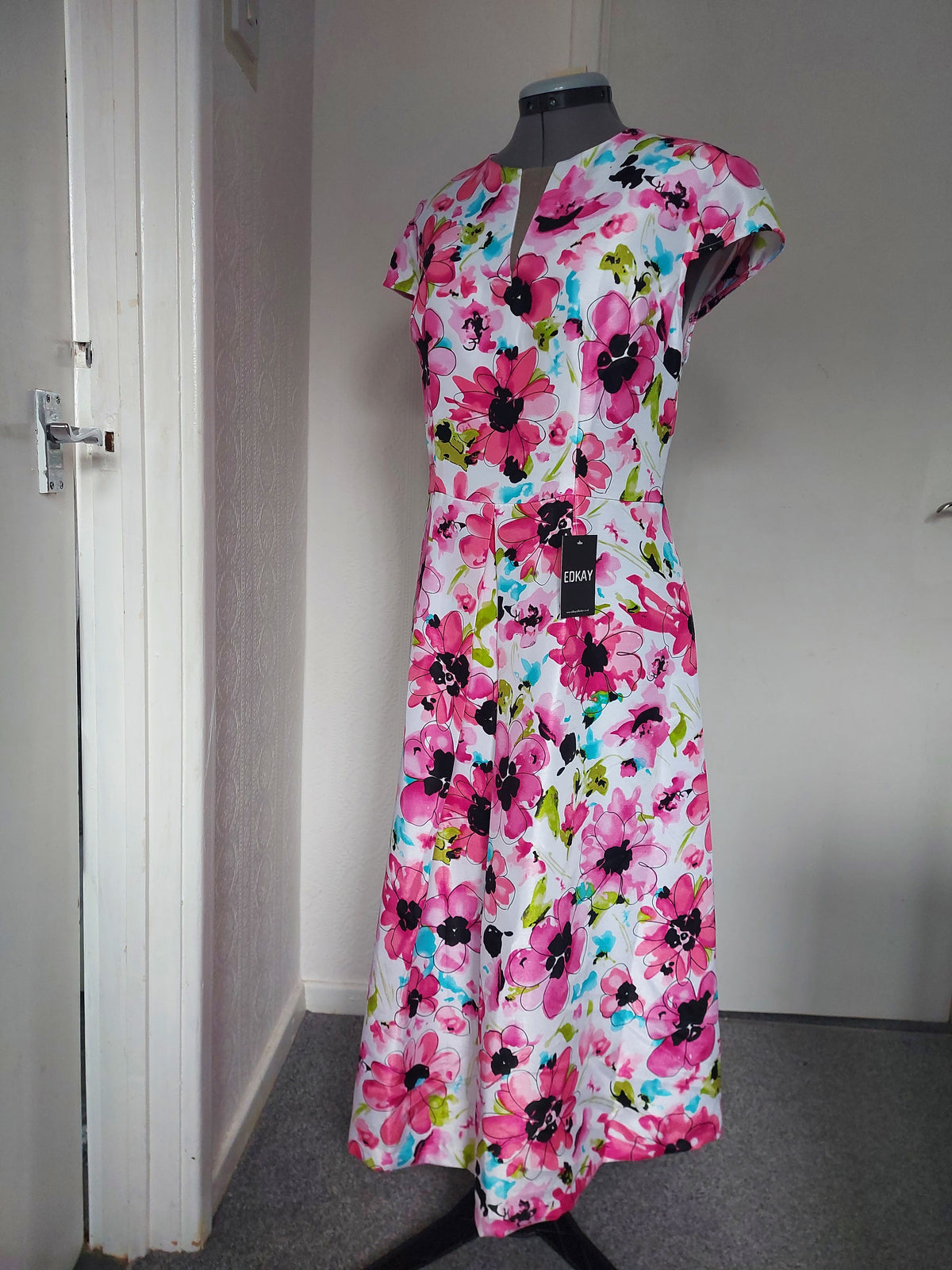 Floral Pink Cape Sleeve A-Line Dress Mother of Bride – another shown on a dress form