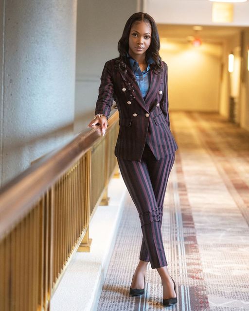 Burgundy Striped 2-Piece Trouser Suit Double Breasted Blazer – another front view, worn by a model