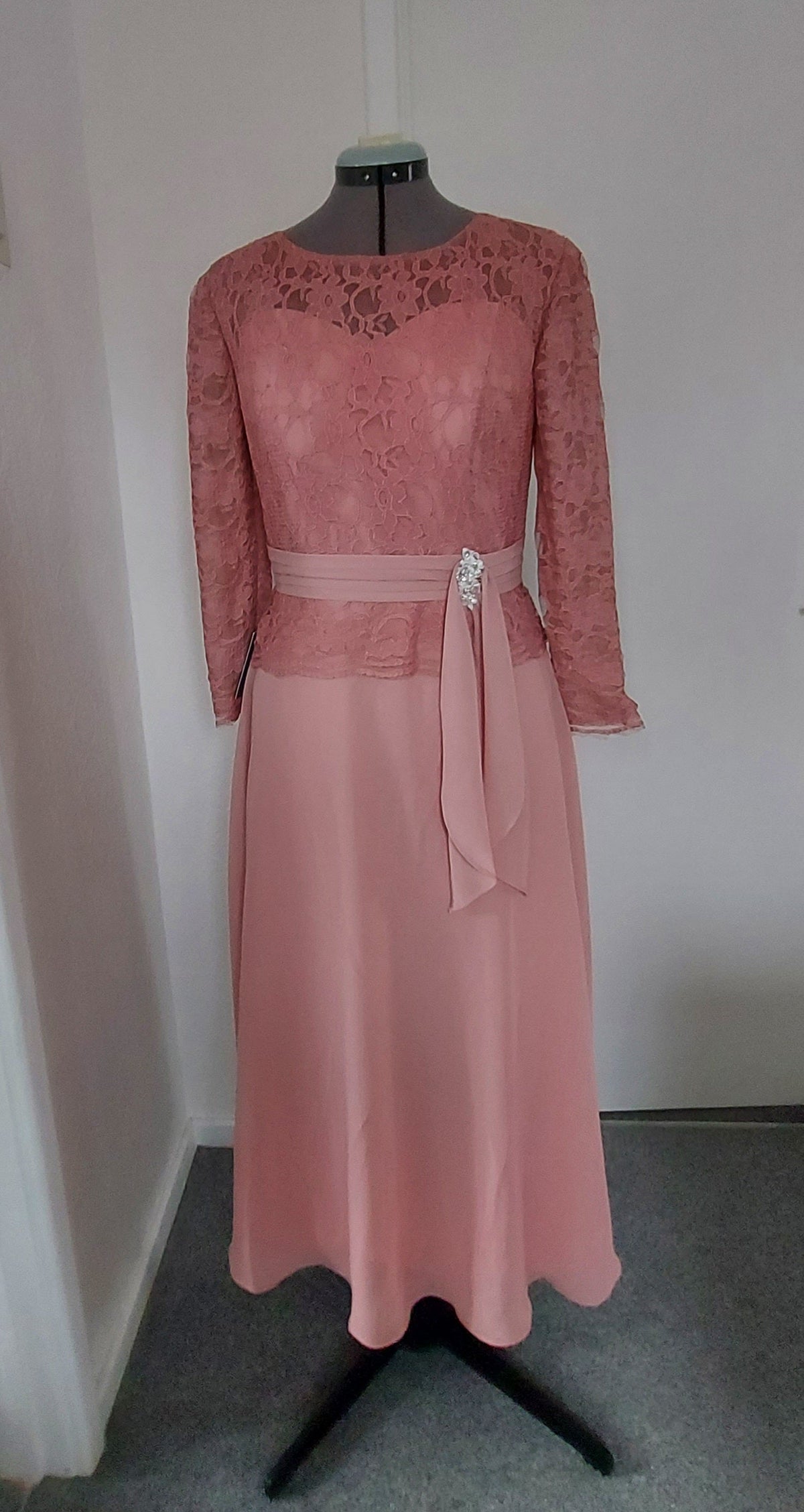 Pale Pink Lace Embellished A-Line Mother of the Bride Dress Midi Length – shown on a dress form